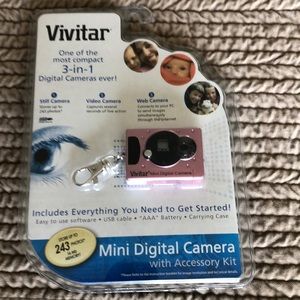 Vivitar mini digital camera